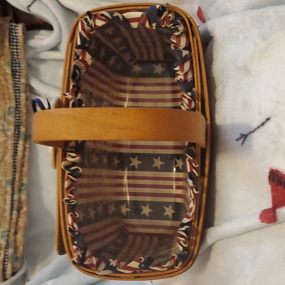 Longaberger basket - Picture 6 of 6